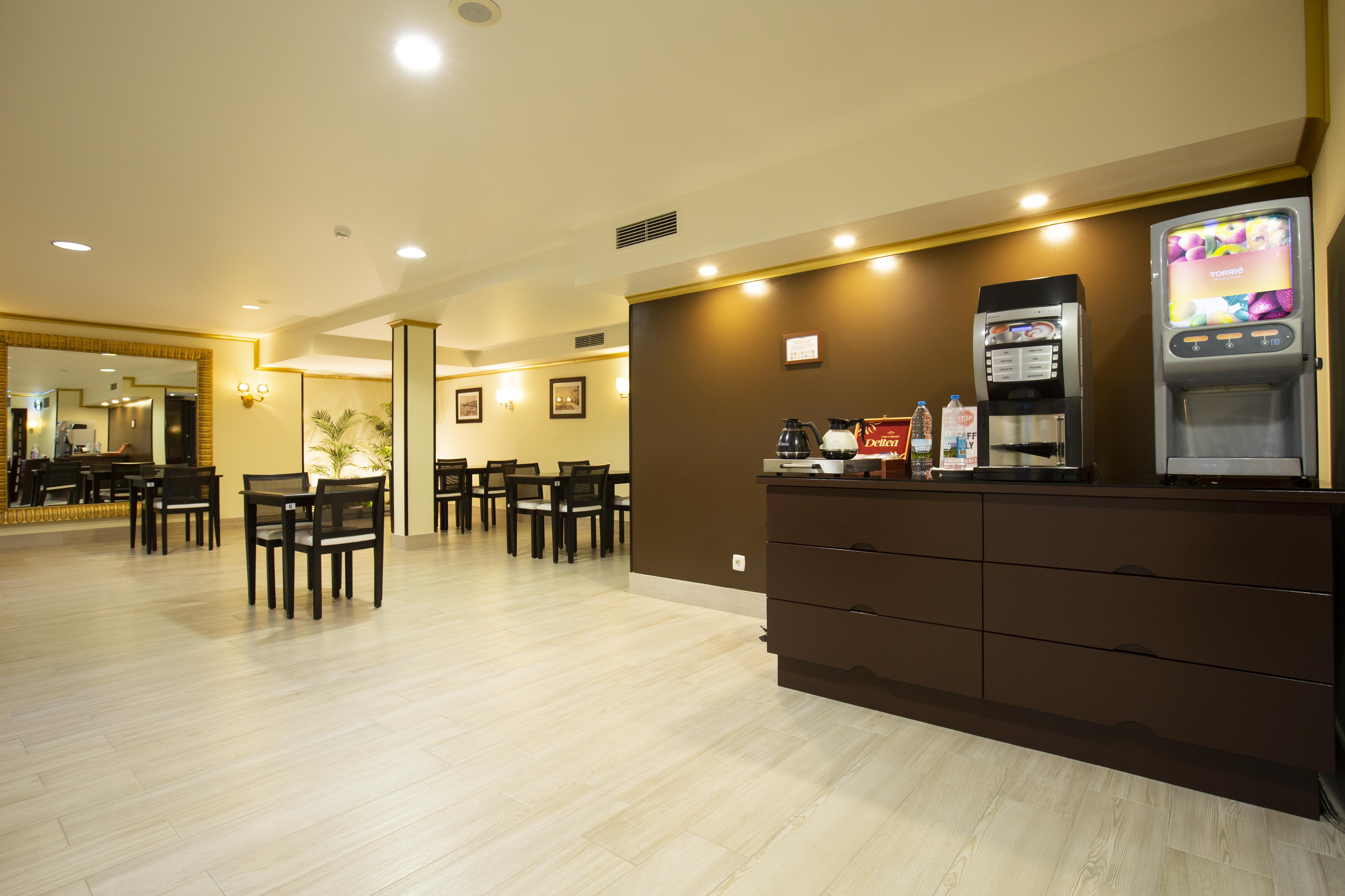 Veneza Hotel Aveiro Exterior photo